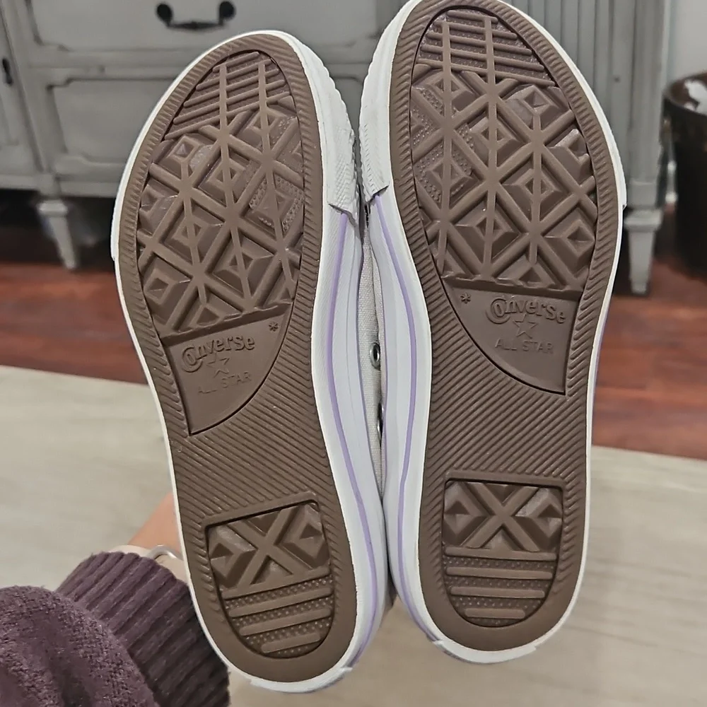Converse chic sneakers